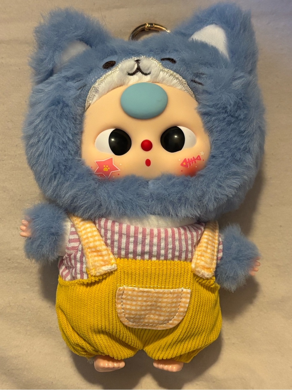 baby three keychain pastoralia | cat wardrobe NO BOX